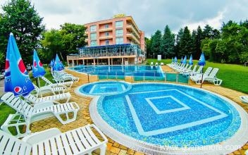 Gloria, private accommodation in city St Constantine and Helena, Bulgaria